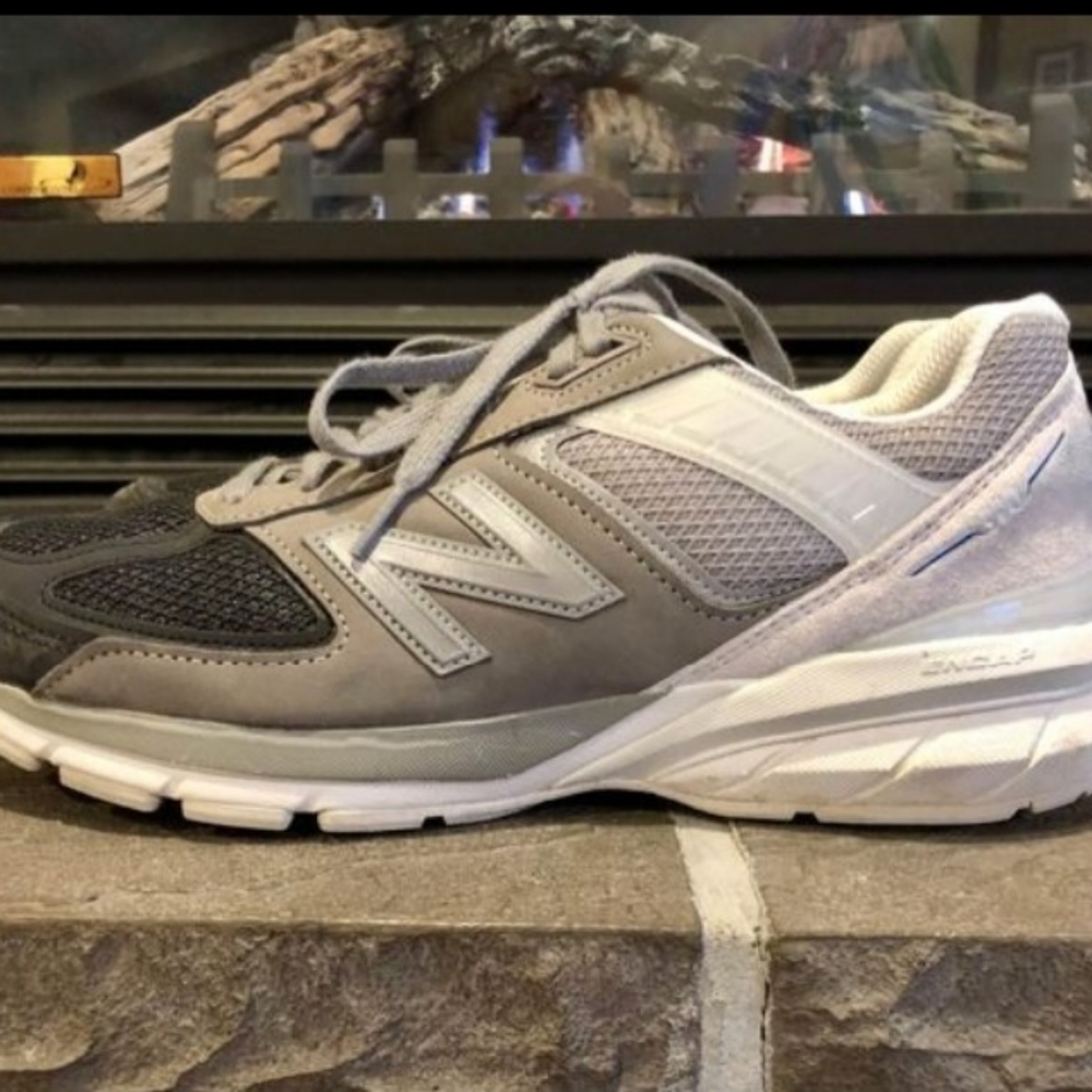 New Balance 990 990v5 marblehead mens size 9.5
